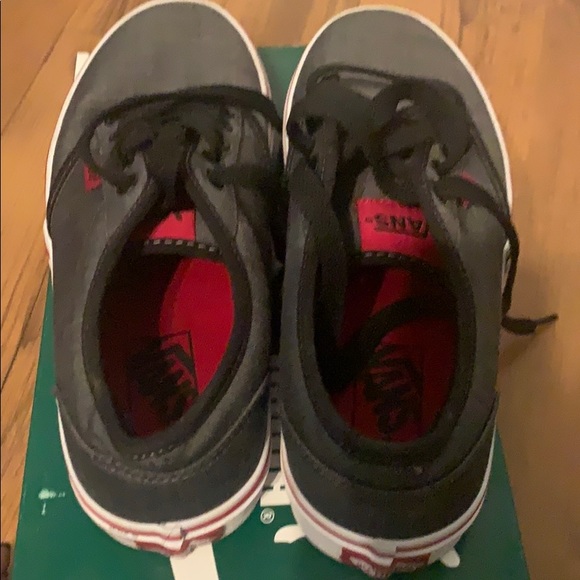 Never worn Vans, new without box - Picture 4 of 4